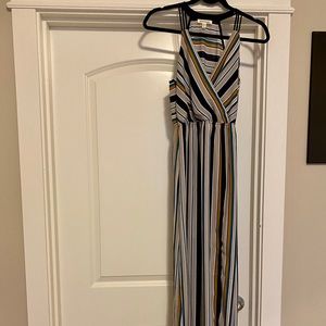 Monteau maxi dress with side slit